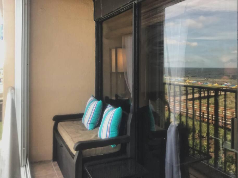 Oceanfront * Pool * Elevator * Boardwalk Leilighet Carolina Beach Eksteriør bilde