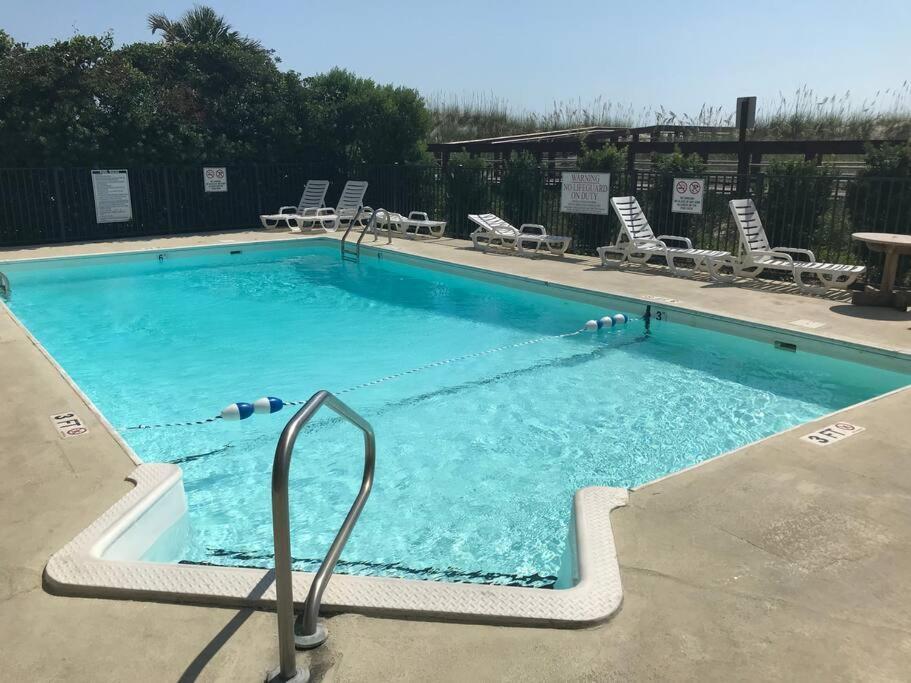 Oceanfront * Pool * Elevator * Boardwalk Leilighet Carolina Beach Eksteriør bilde